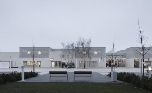 forrás: http://22.kerulet.ittlakunk.hu/files/ittlakunk/styles/large/public/upload/company/1256/budafoki_szomszedok_piaca1_danyi_balazs_epiteszforum.hu_.jpg?itok=LzcrRLzK